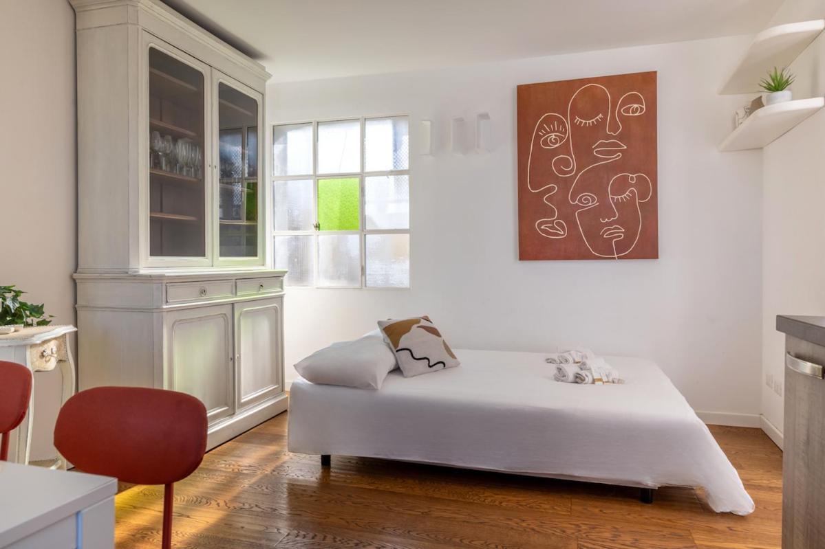 150Mq Rooftop Paradise - Spacious Private Terrace Bari Exteriör bild